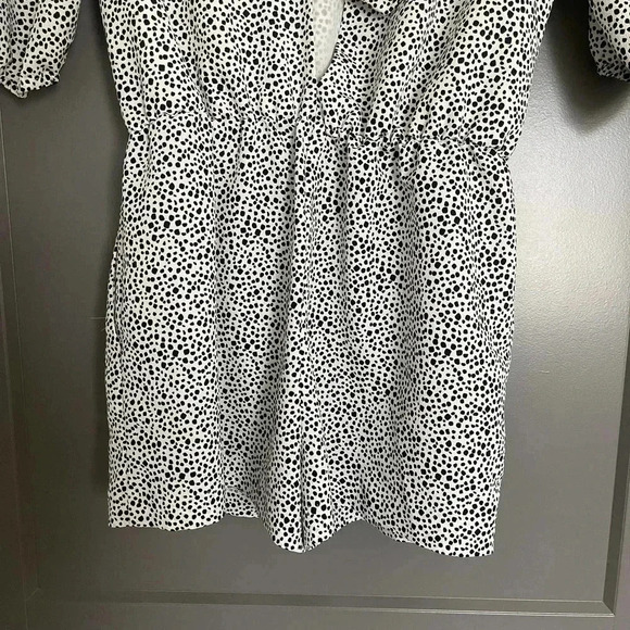 Zara Dots Print V-Neck Elbow Sleeve Open Back Romper White Black Size S - Picture 9 of 12
